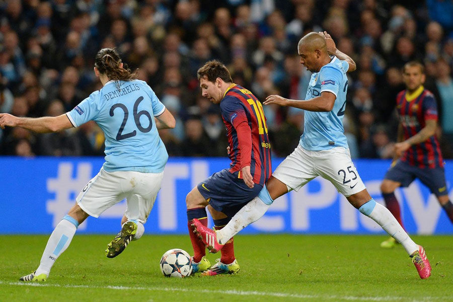 最近阿隆索的帅位岌岌可危，斯洛特也面临战绩不佳的...（阿隆索帅位告急，斯洛特亦因战绩低迷承压）