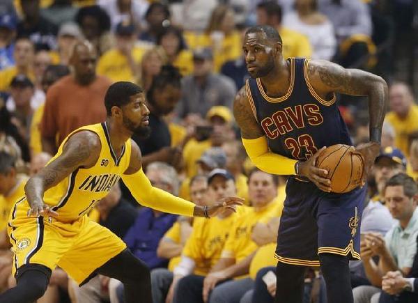 国乒8比1横扫日本队实现三连冠，林诗栋2-1胜张本智和哽咽致谢（国乒8-1大胜日本豪取三连冠，林诗栋2-1力克张本智和赛后哽咽致谢）