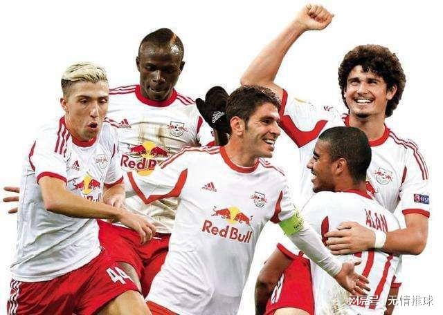 博主：广岛三箭主帅斯基伯目前并不存在去山东泰山的可能性（博主称：广岛三箭主帅斯基伯暂不可能执教山东泰山）