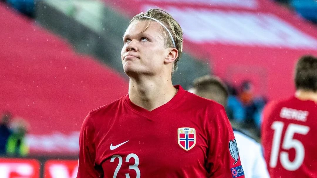 西甲升班马再度爆冷（西甲新军再度上演冷门）