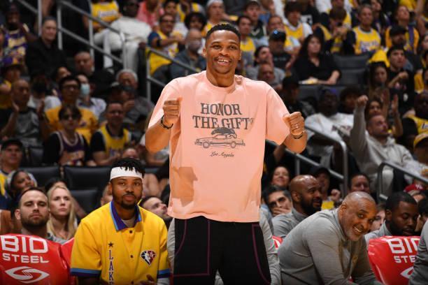 热议女足0-8英格兰：换帅至今到底练了啥；选材是否该大型化（0-8惨败英格兰，女足换帅练了啥？选材要不要大个化）