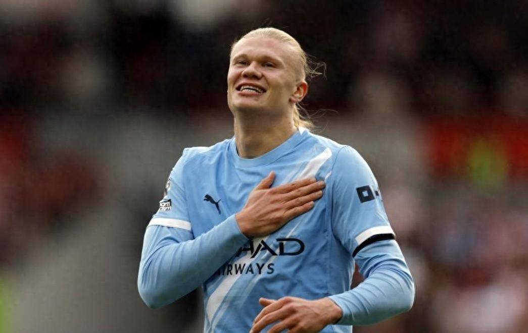 孔帕尼：阿芳很可能下周末复出；我们祝穆勒在美职联决赛获胜（孔帕尼：阿芳有望下周末回归；祝穆勒美职联决赛告捷）