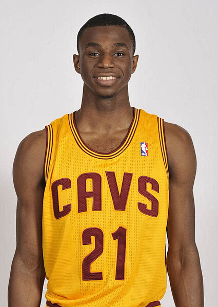 莫雷托：罗马正与曼奇尼谈续约，预计续到2030或2031年（莫雷托：罗马与曼奇尼商谈续约，合同预计延长至2030或2031年）