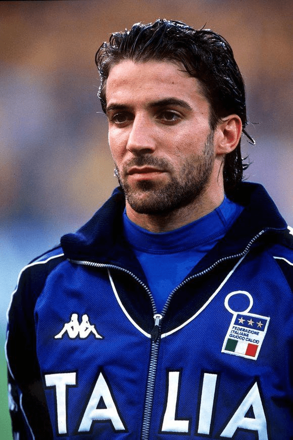 每体：西甲启动2027-32赛季在西班牙的电视转播权拍卖（每体：西甲开启2027-32赛季西班牙本土电视转播权招标）