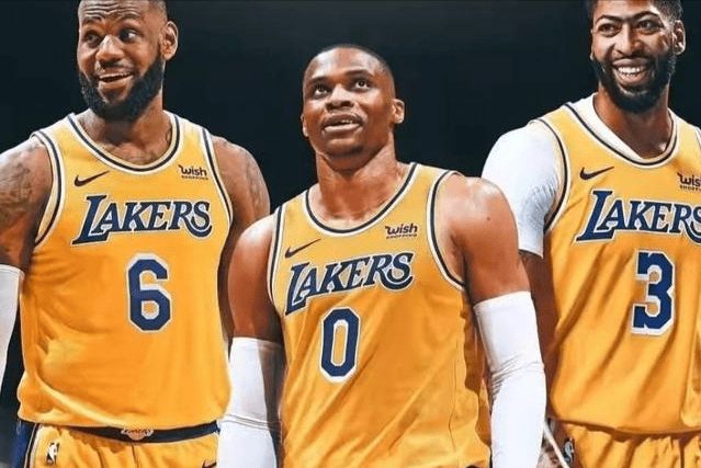 NBA常规赛战报：快船客场险胜雷霆,（NBA常规赛：快船客场惊险击退雷霆）