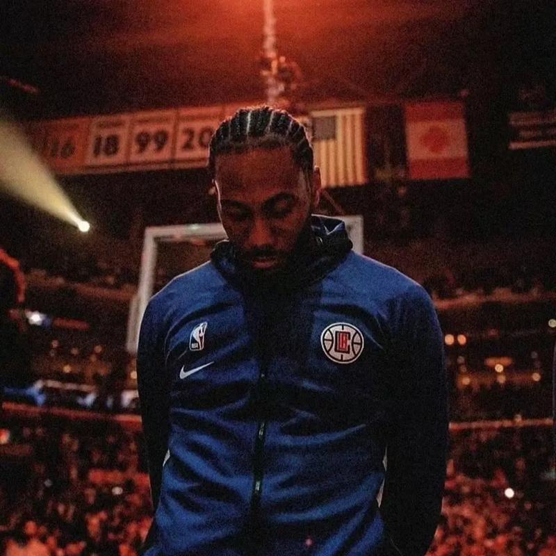 记者：海港抵达武里南，莱昂纳多、加布、李帅、刘若钒伤缺（记者：海港已抵达武里南，莱昂纳多、加布、李帅、刘若钒因伤缺阵）