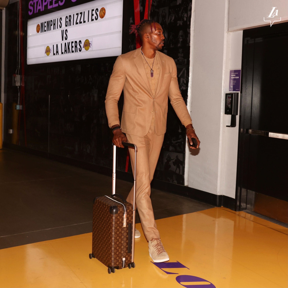 13场12球4助🧨老孙“入职”洛城首个赛季依旧出...（13战12球4助🧨老孙登陆洛杉矶首季依旧高光）